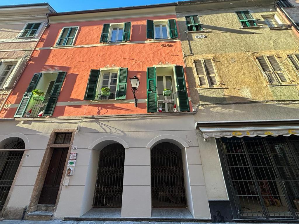 Loano Centro Storico Appartamento Loft Con Parcheggioprivatogratuito Ngoại thất bức ảnh